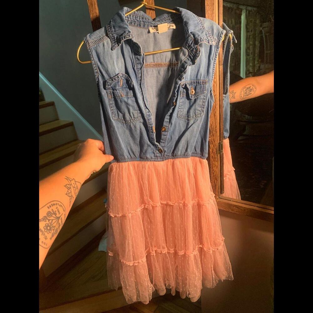 Girls dress